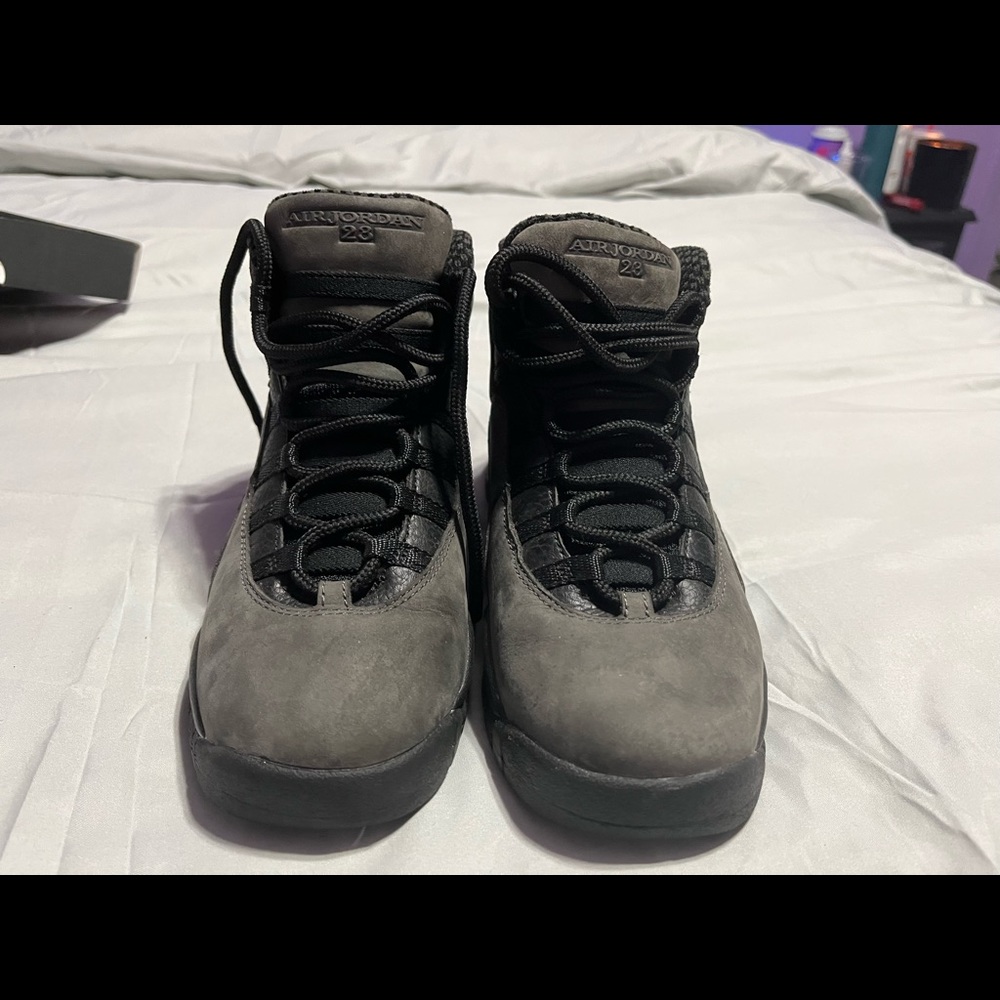 Air Jordan’s RETRO 10 (Shadow)